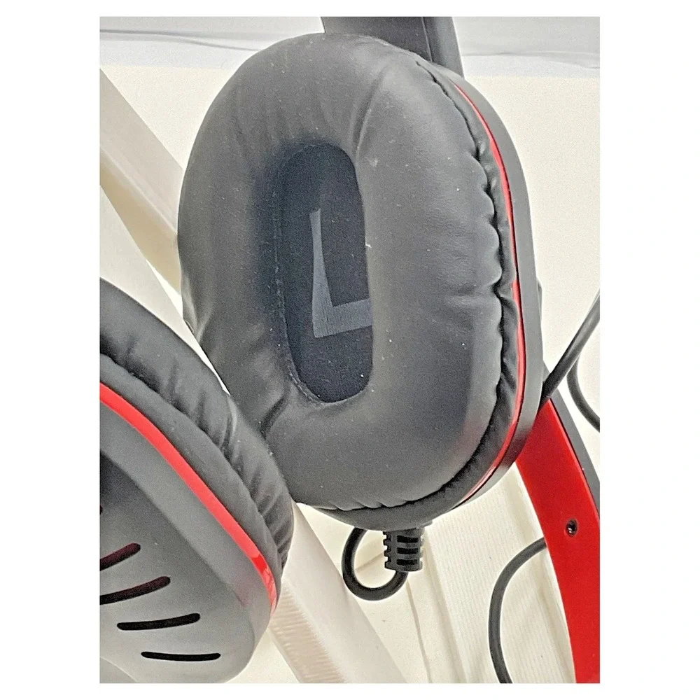 HyperGear Pro Gaming Series Wired Headset Black/Red‎ Boom Mic